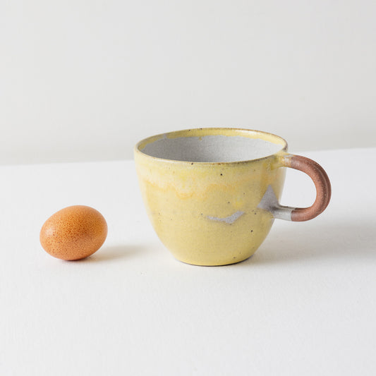 Taza Panzona Grande - Amarillo + Blanco Satinado