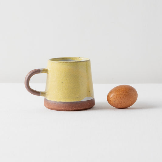 Taza Mediana CM - Amarillo + Blanco Satinado