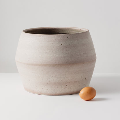 Maceta Prieta - Crema con Pintas (IMPERFECTA)