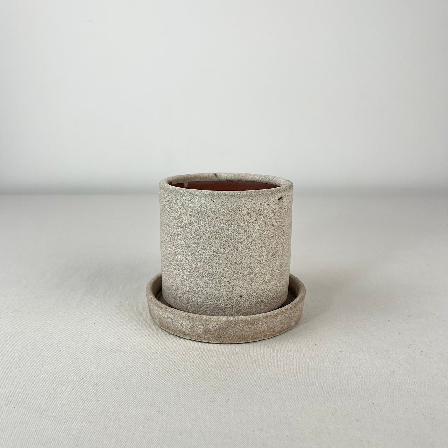 Maceta Simple Pequeña - Crema con pintas