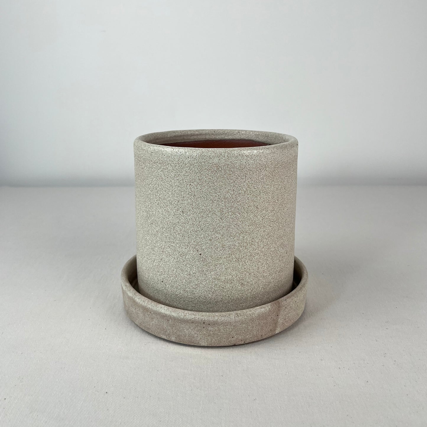 Maceta Simple Mediana - Crema con pintas