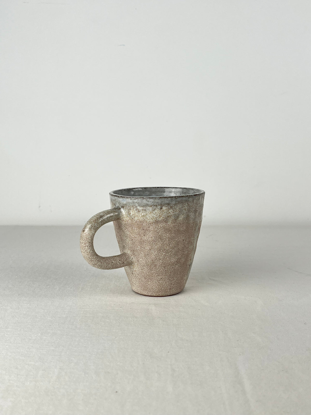 Taza pequeña - Contraste